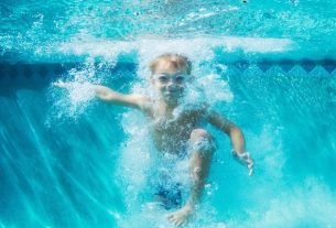 Secondary (dry) drowning: what it is, symptoms and what to do