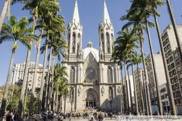 Foto da Catedral da Sé, em São Paulo, SP – Crédito da Foto: © Ricardo Junior Fotografias.com.br