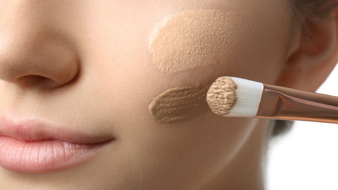 10 Best Foundations for Oily Skin in 2023