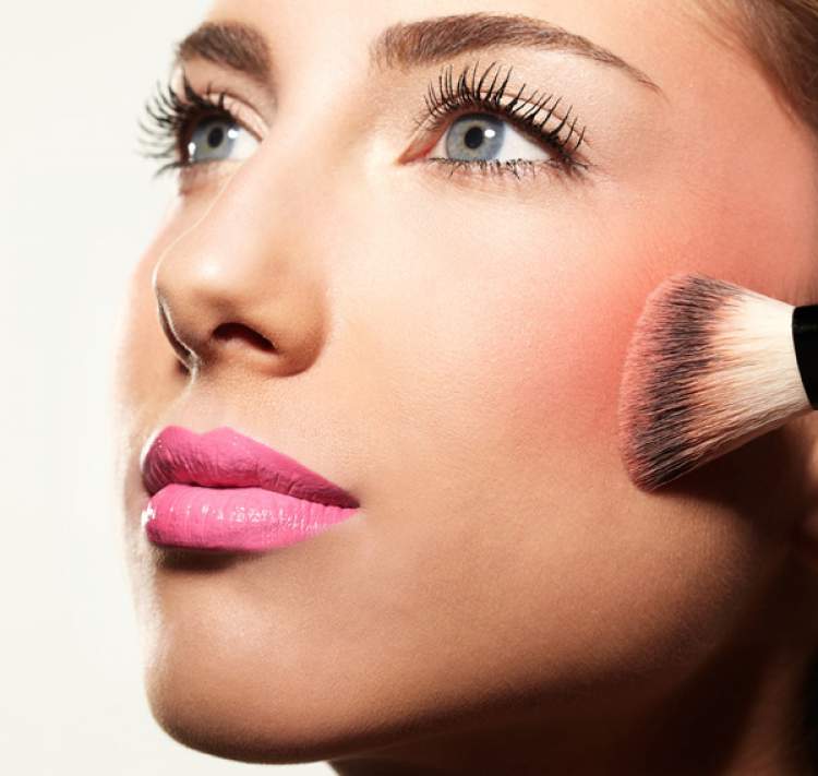 Natural blush is one of the makeup tricks that drives men crazy