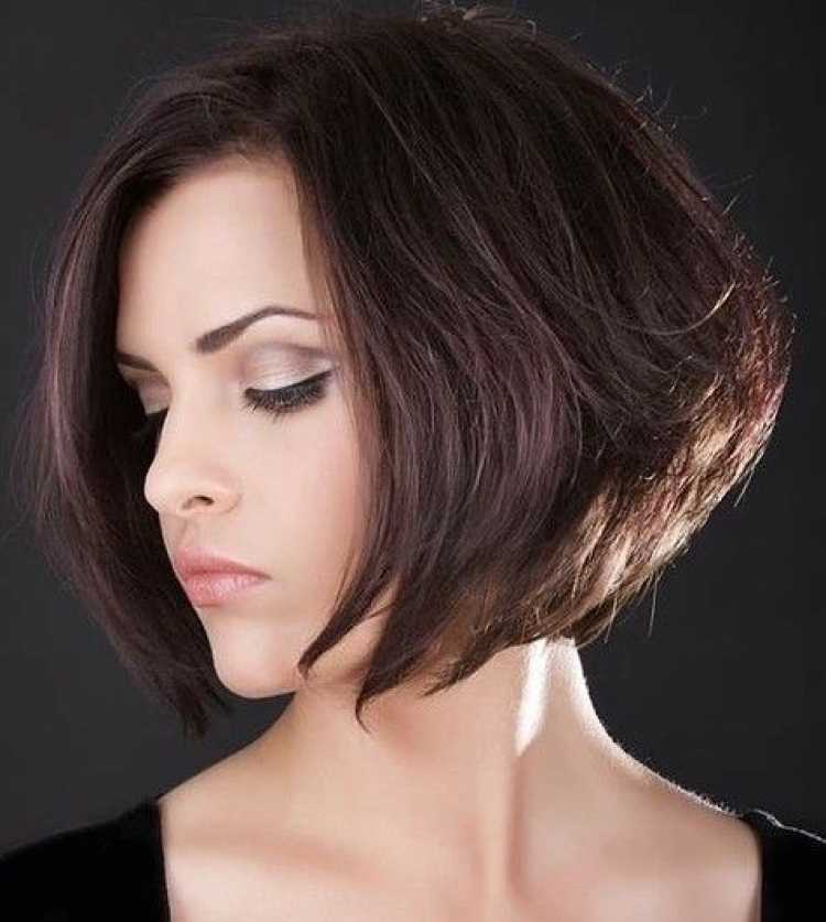 The long bob is one of the trends in short hair 2019