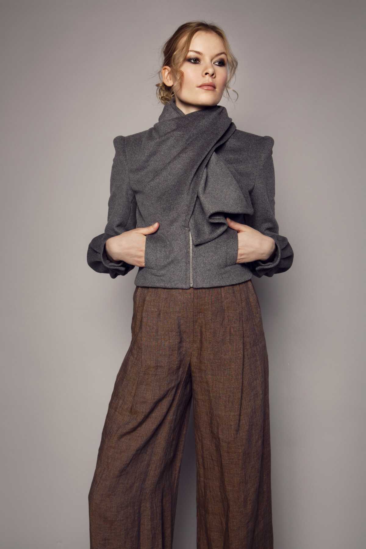 look with pantaloons and cold-weather blouse