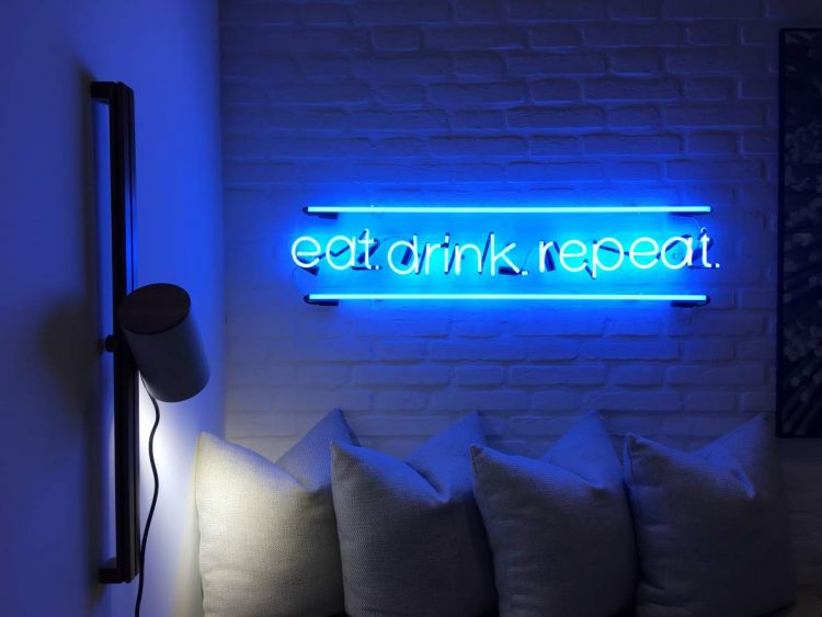 Decoration to renovate the house with neon signs