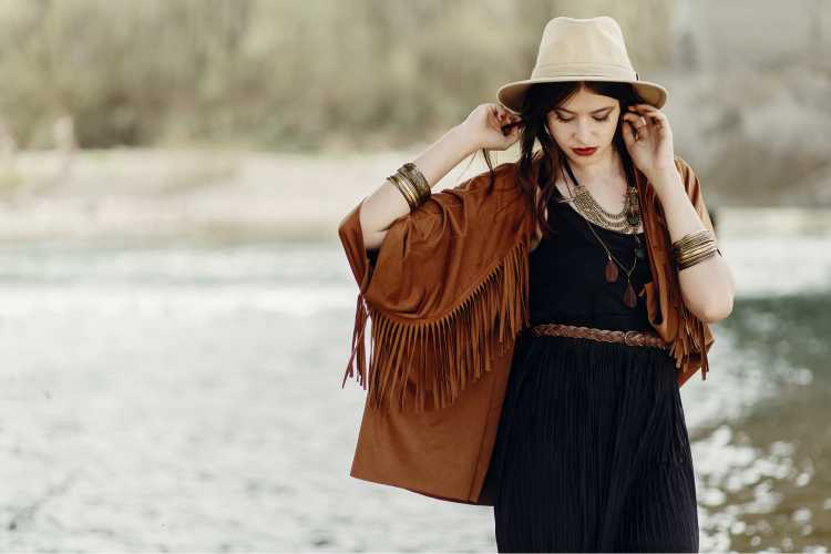 fringed vest is one of the best winter 2019 trends