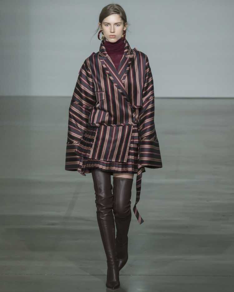 striped coat is a trend in winter 2019