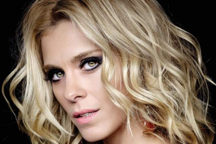 Carolina Dieckmann Blonde Hair