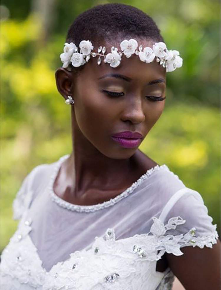 flower crown to wear on curly and short hair