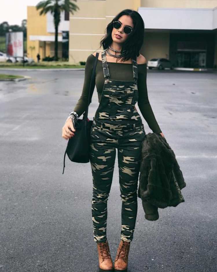 Look with military print