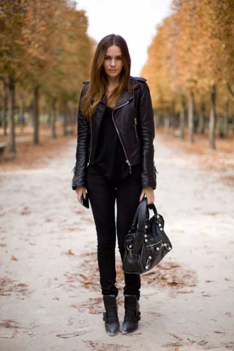 Beautiful look with a leather jacket