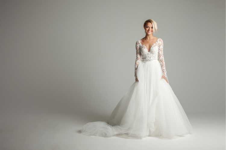 perfect tulle wedding dress with long sleeves