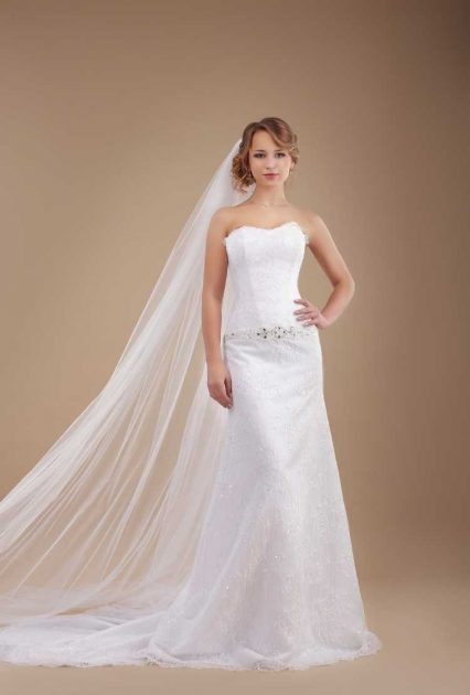 mermaid style strapless wedding dress