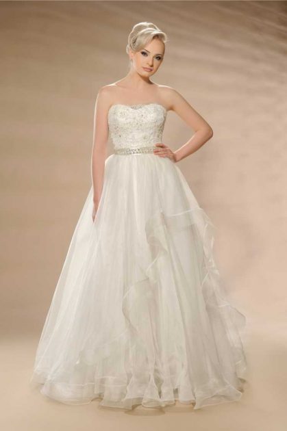 strapless wedding dress