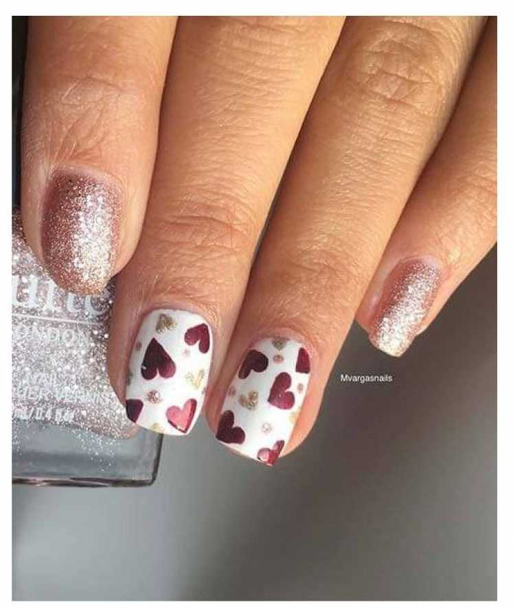 romantic nails