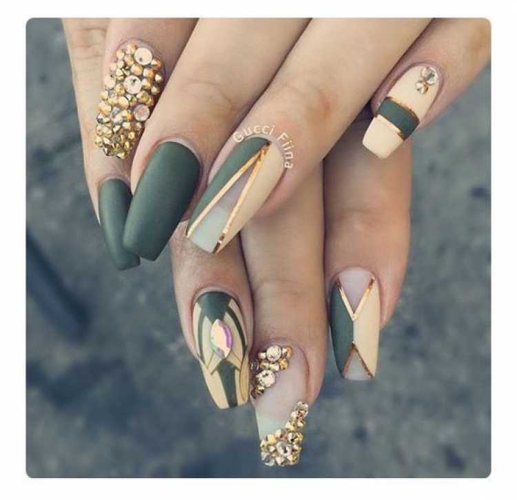 geometric nails