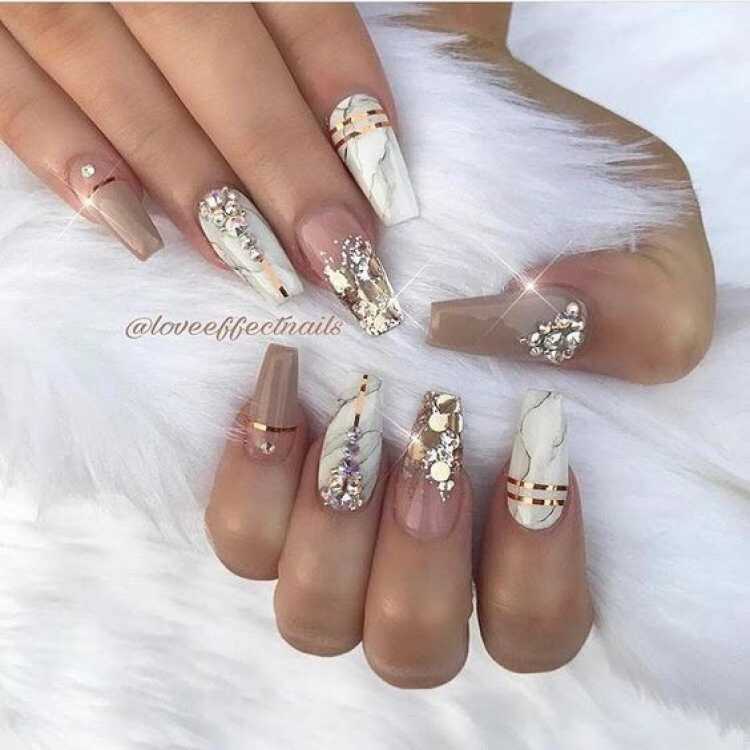 Very luxuriously decorated nails