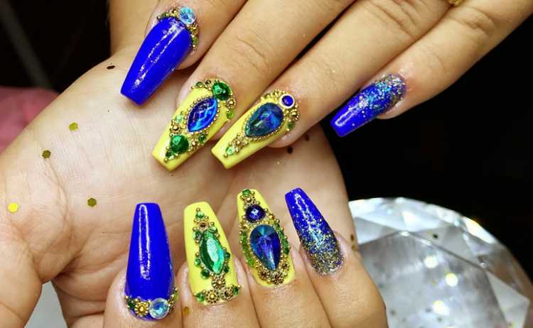 Nails decorated with stones