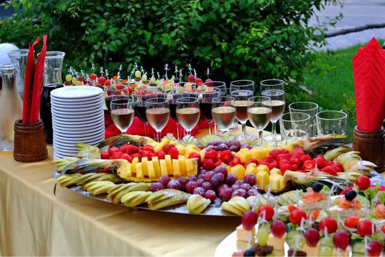 wedding fruit table