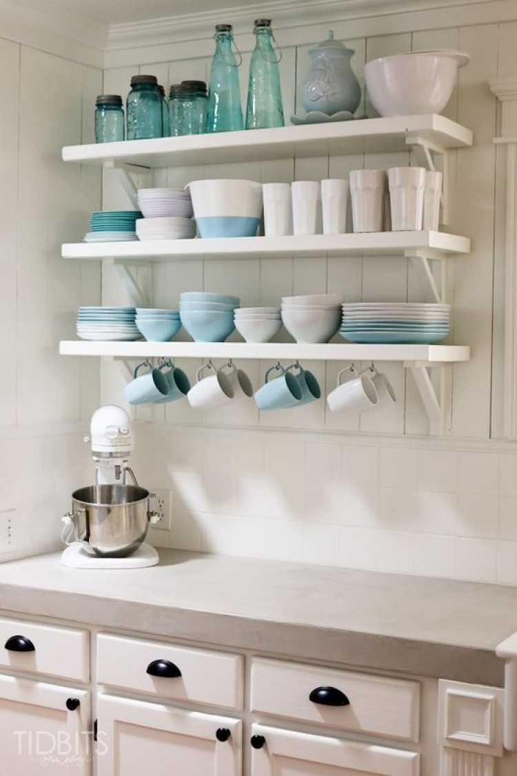 Small kitchen decor