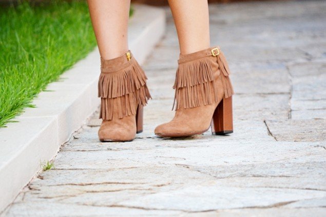 women's boots with fringe