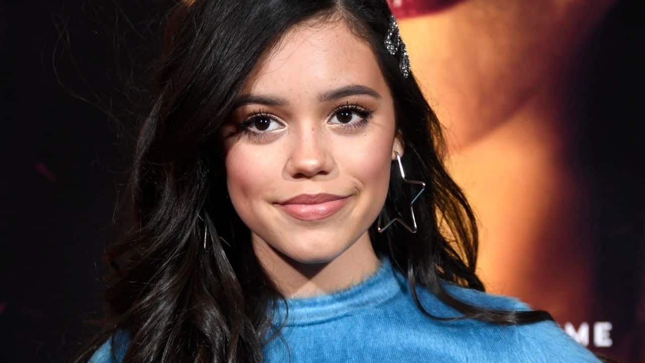 Quem é Jenna Ortega? Conheça a vida e carreira da atriz!