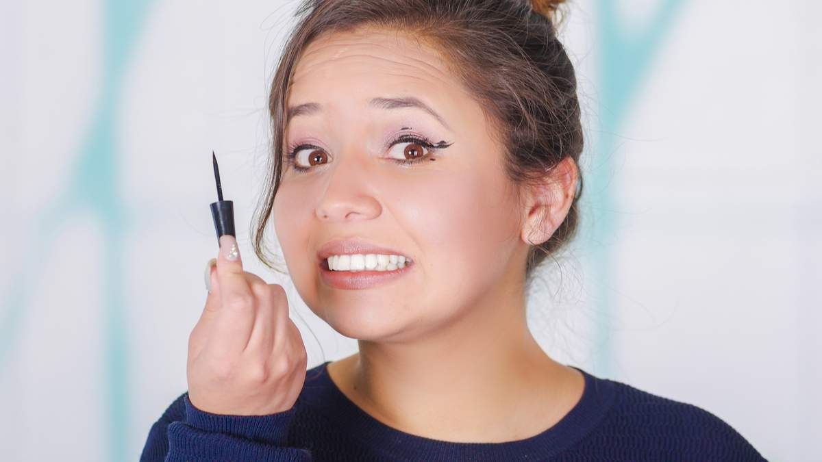 7 ways to apply makeup that will change your life