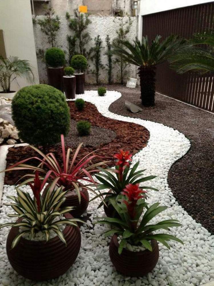 Entrance to the house decorated with winter garden