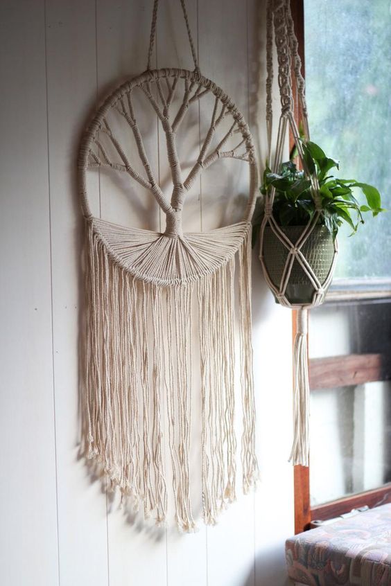 Plant wall macramé.