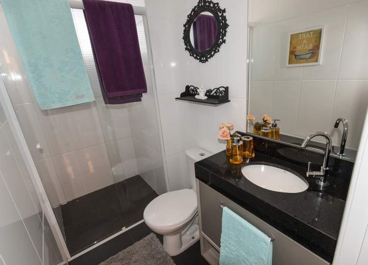 example of a bathroom with a decor error