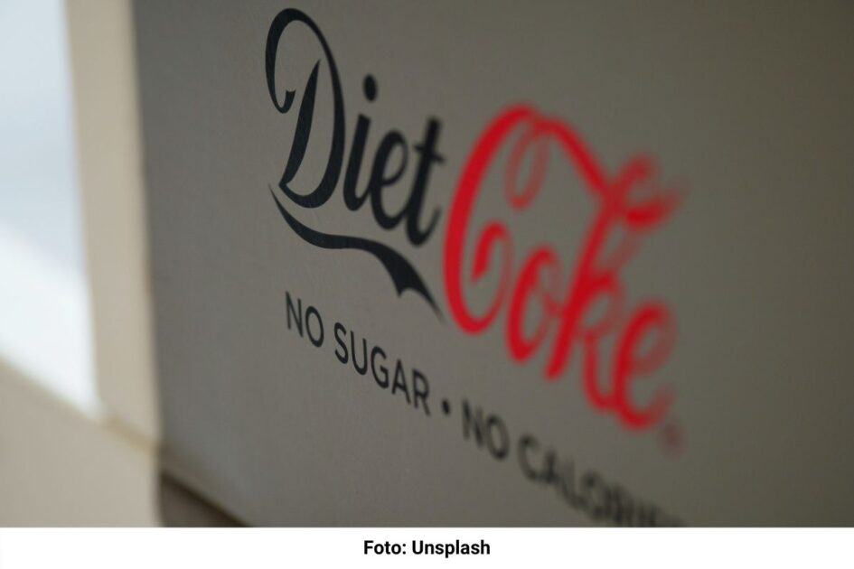 Consuming diet or light drinks can sabotage weight loss