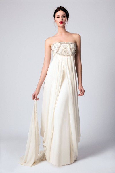 wedding dresses suitable for Sagittarius