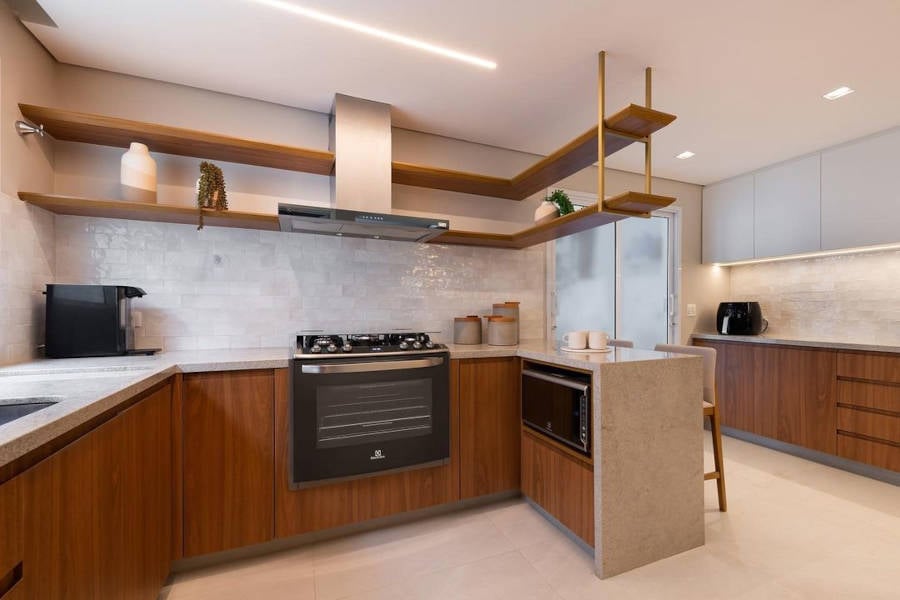 American kitchen with cabinets at the bottom and shelves at the top.