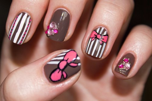 bow nails