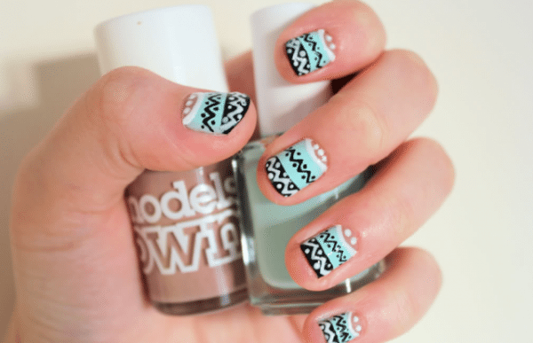 Ethnic print nails