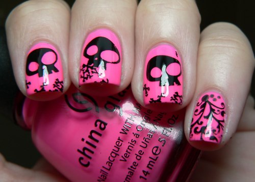 skull nails