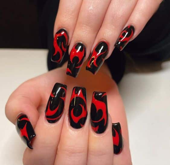 Black decorated nails: tips and inspiration for use