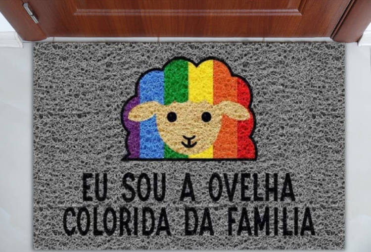 Entrance door mat.