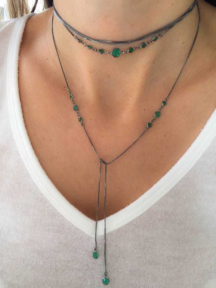 Choker long tie is one of the trends in semi-jewelry in summer 2019