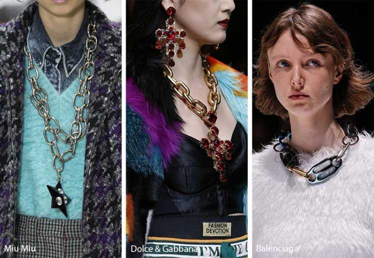 Robust chains are one of the trends in semi-jewelry in summer 2019