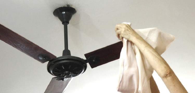 Trick to clean the fan