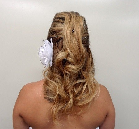 hairstyle for bride