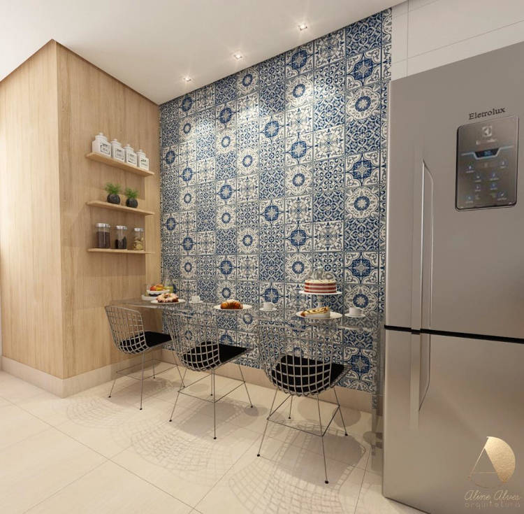 Corner for quick meals on a wall with Portuguese tiles.