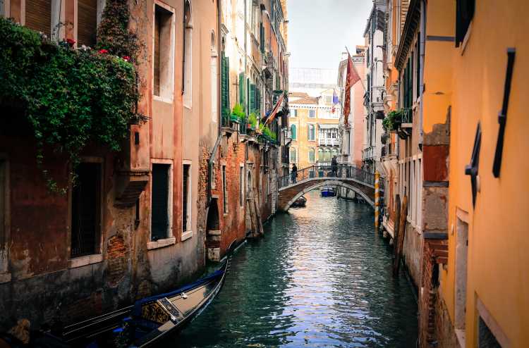 Italy is one of the stunning and not so expensive destinations to spend your honeymoon