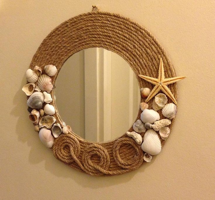 Decorated mirror