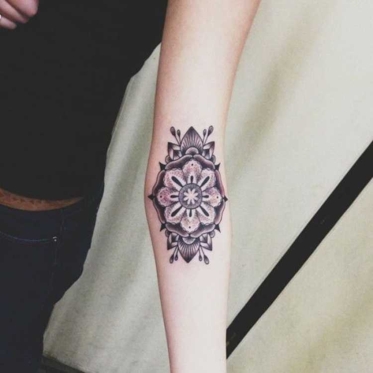 image of a female tattoo