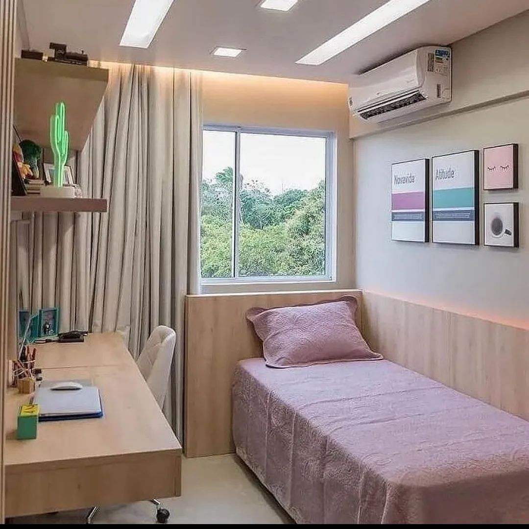 Single bedroom with study table.