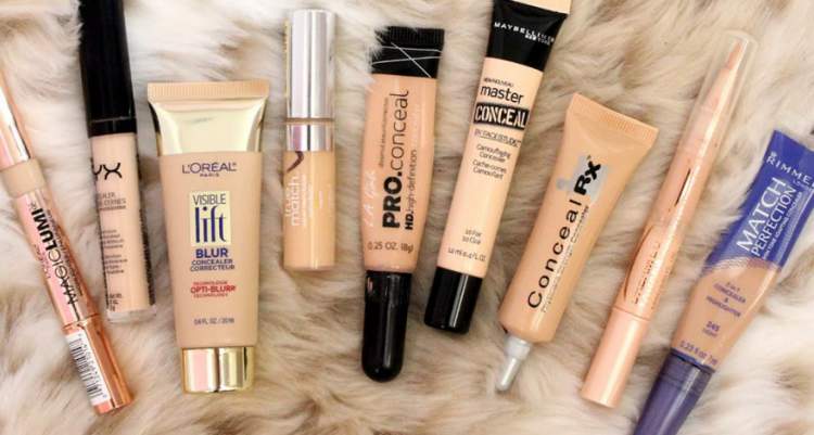 The best type of concealer to hide dark circles is liquid