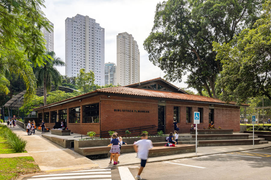 Winners of the Brazilian Institute of Architects Award: Biblioteca Padre Moreau, in São Paulo, by Carvalho Terra Arquitetos