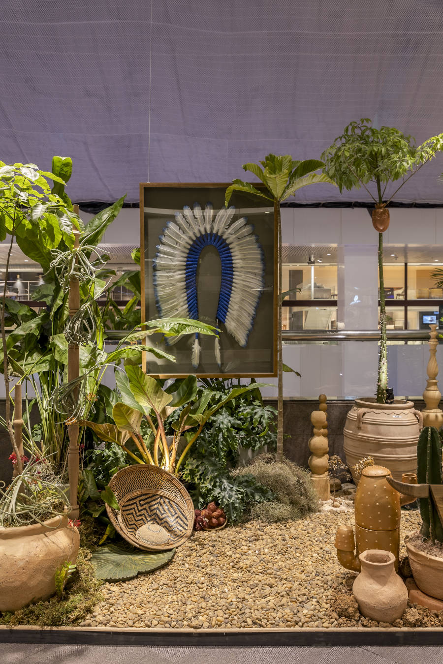 Garden with framed headdress.