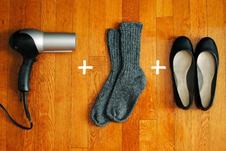 how to soften tight shoes with a hairdryer and thick socks