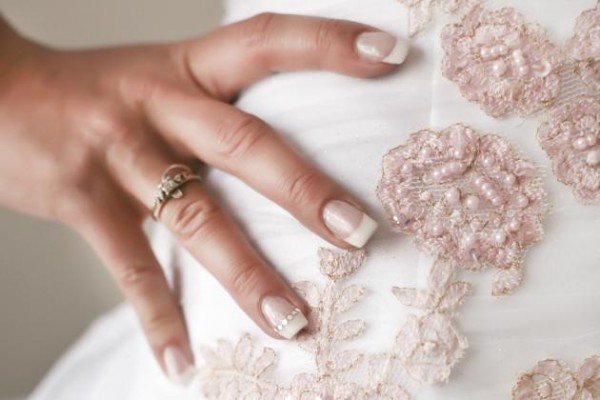 how to do decorated nails for brides